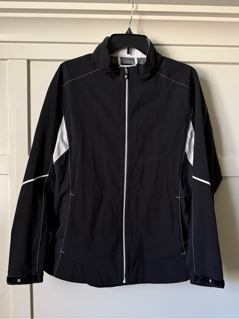 FootJoy Women’s HydroLite Rain Jacket – Size Large – Waterproof Golf Jacket